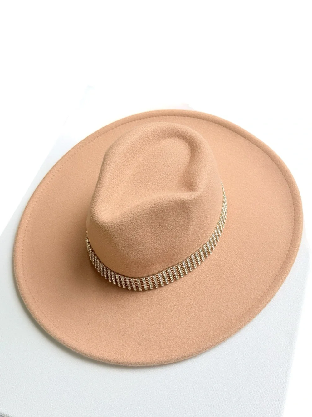Forever Fated Rhinestone Felt Fedora – Iced Mocha